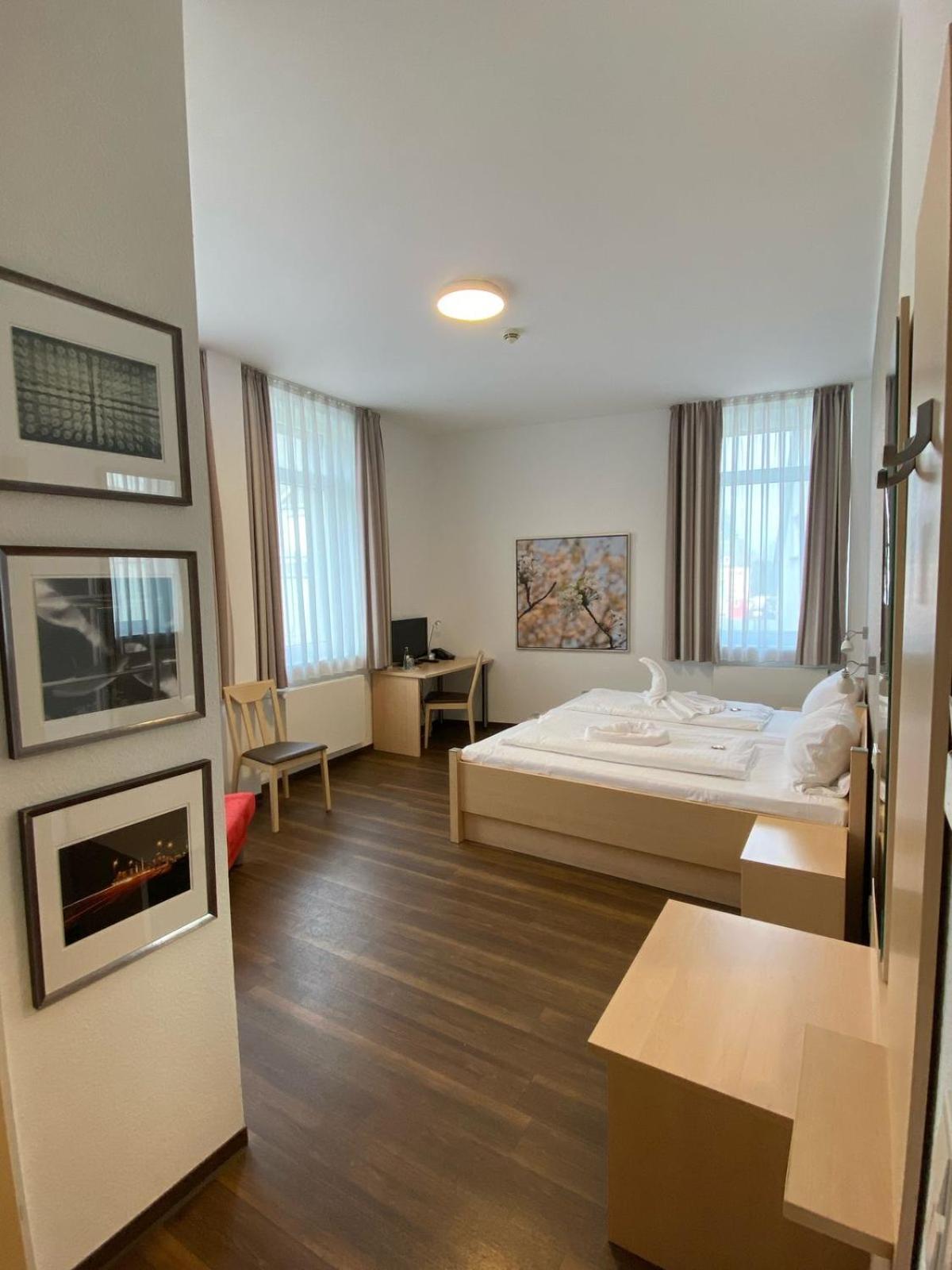 Stadthotel Бохольт Экстерьер фото